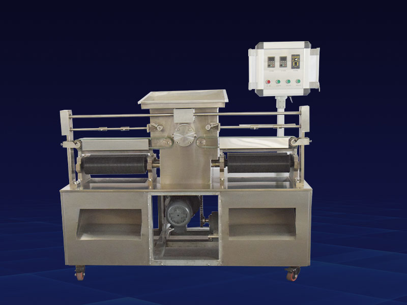 Double-strip pelletizing machine